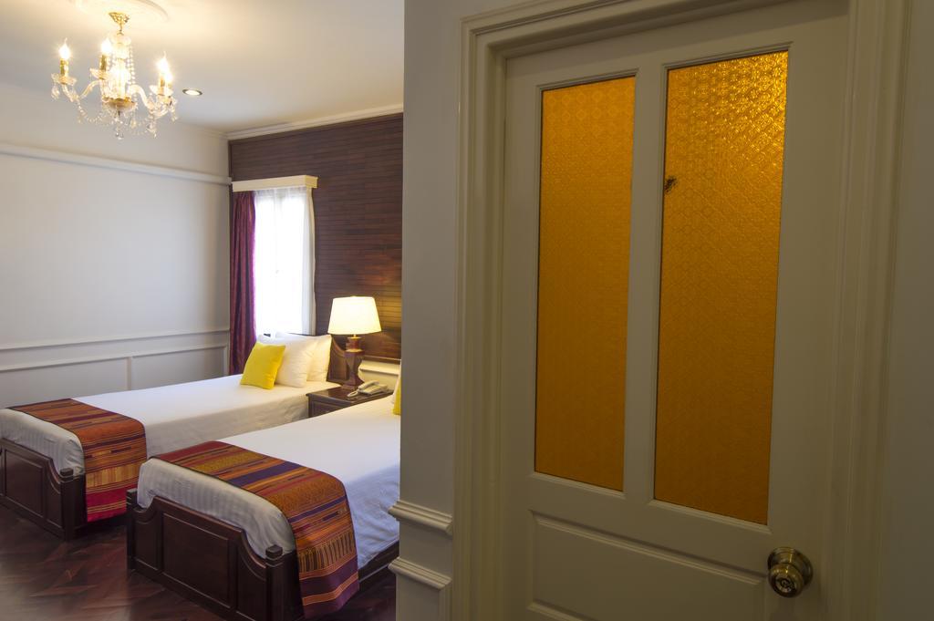 Le Bouton D'Or Boutique Hotel Тхахек Стая снимка